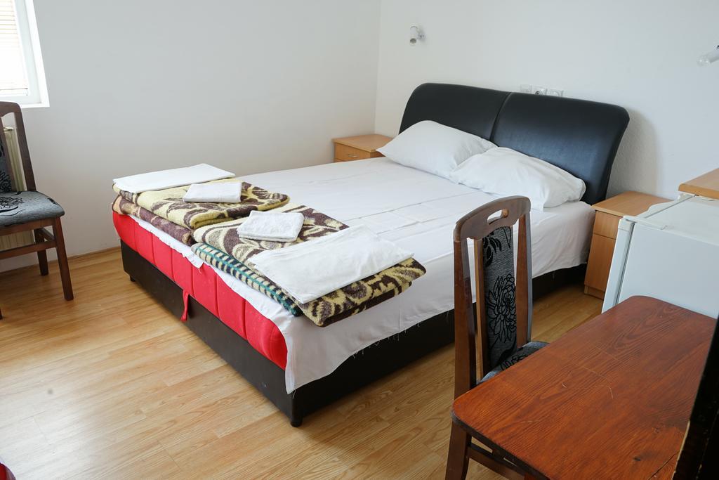 Lovac II Hotel Žabljak Esterno foto